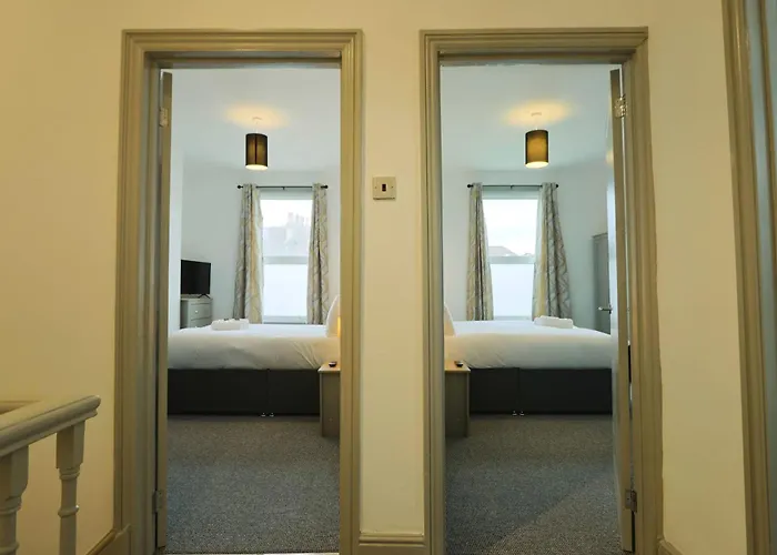 Winchester Two Bedroom In Brislington Appartement