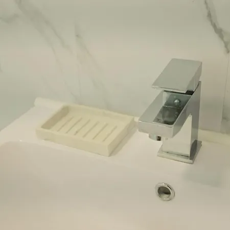 Winchester Two Bedroom In Brislington * Bristol