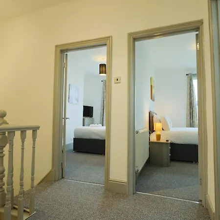 Winchester Two Bedroom In Brislington